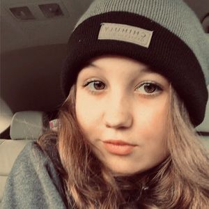 Meet your Posher, Zayda